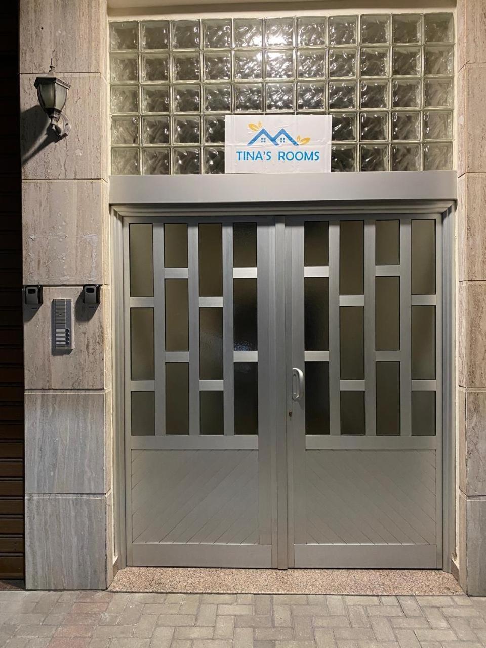Tinas Rooms Durres Exterior photo